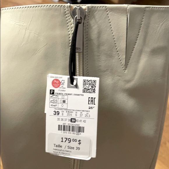 SOLD NWT Zara Tall boots - Picture 7 of 10